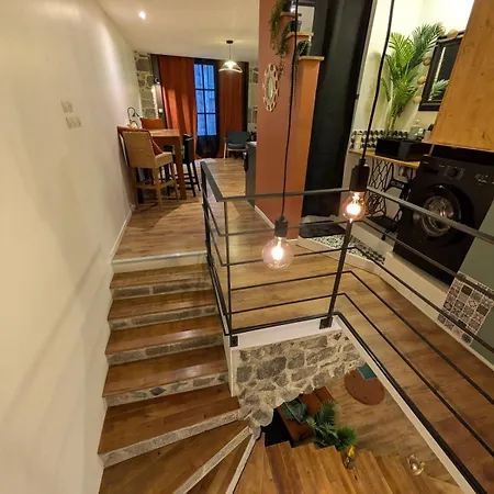 La Ou Murmurent Les Pierres