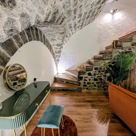 La Ou Murmurent Les Pierres Apartment Le Puy-en-Velay