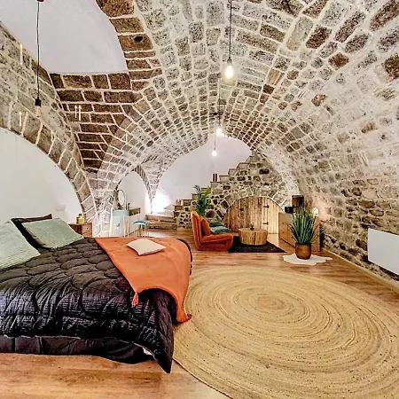 La Ou Murmurent Les Pierres Apartment