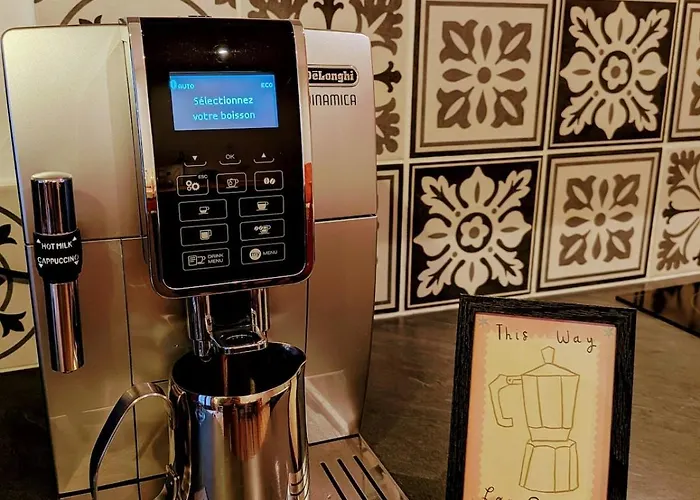 La Ou Murmurent Les Pierres *